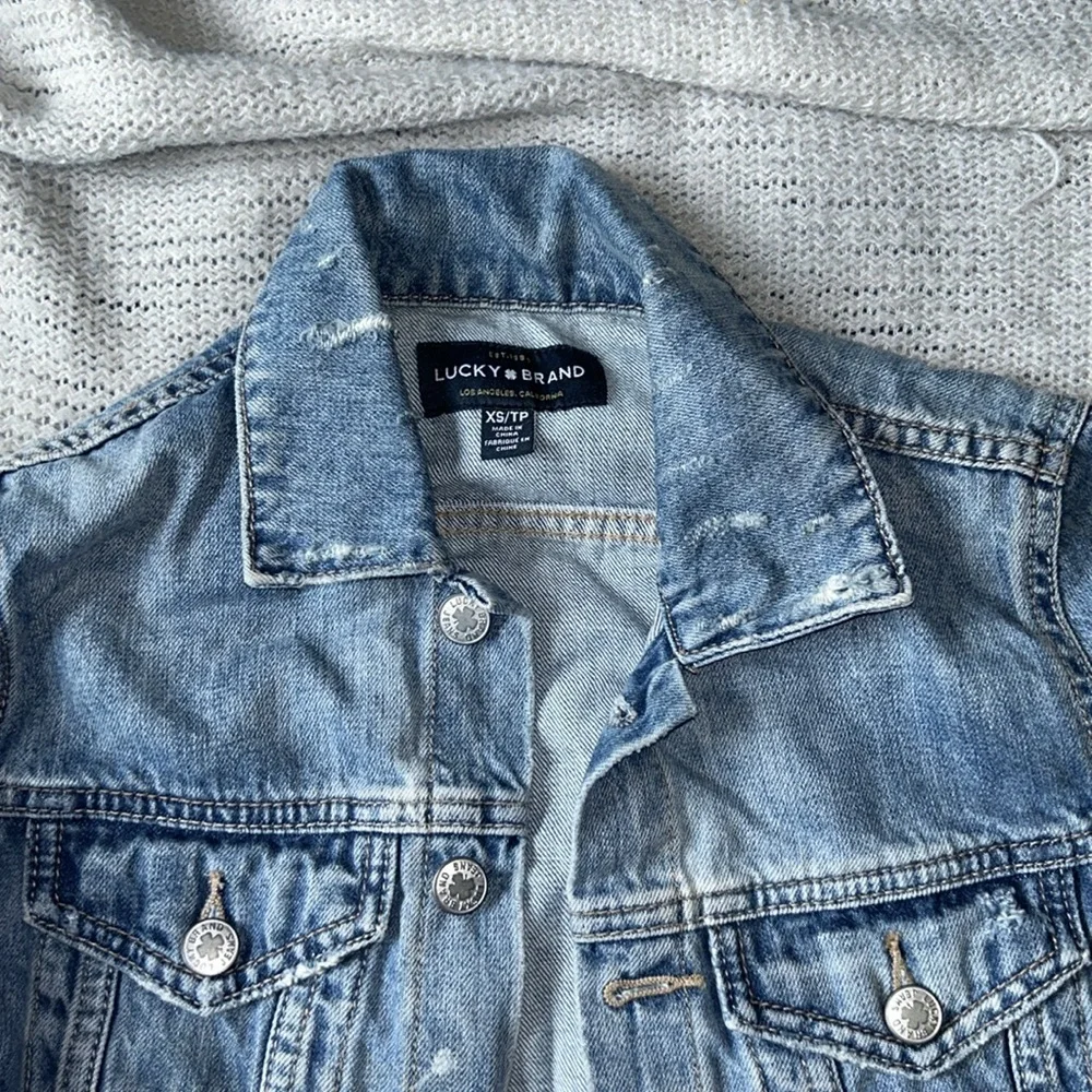 Lucky Brand Jean Jacket - Picture 4 of 5